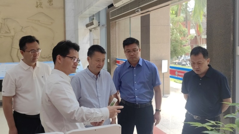 省农科院调研组赴深圳、海口等地开展专题调研
